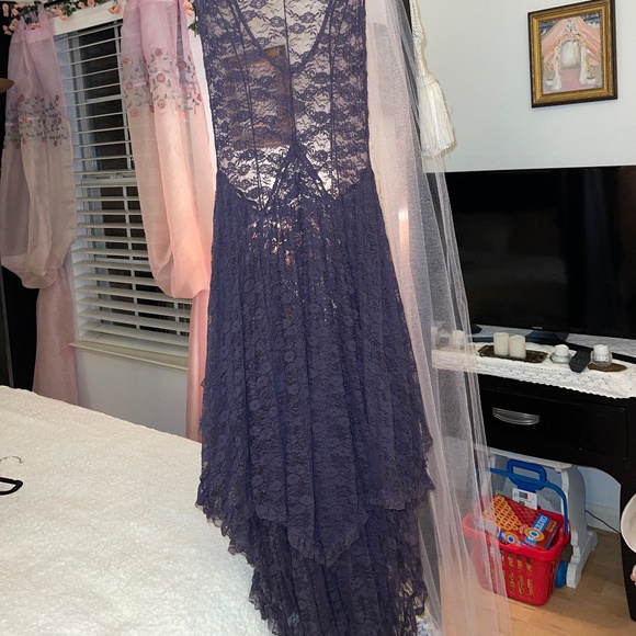 Purple Sheer Lace Victorian Tea Length Midi Dress - Picture 7 of 12